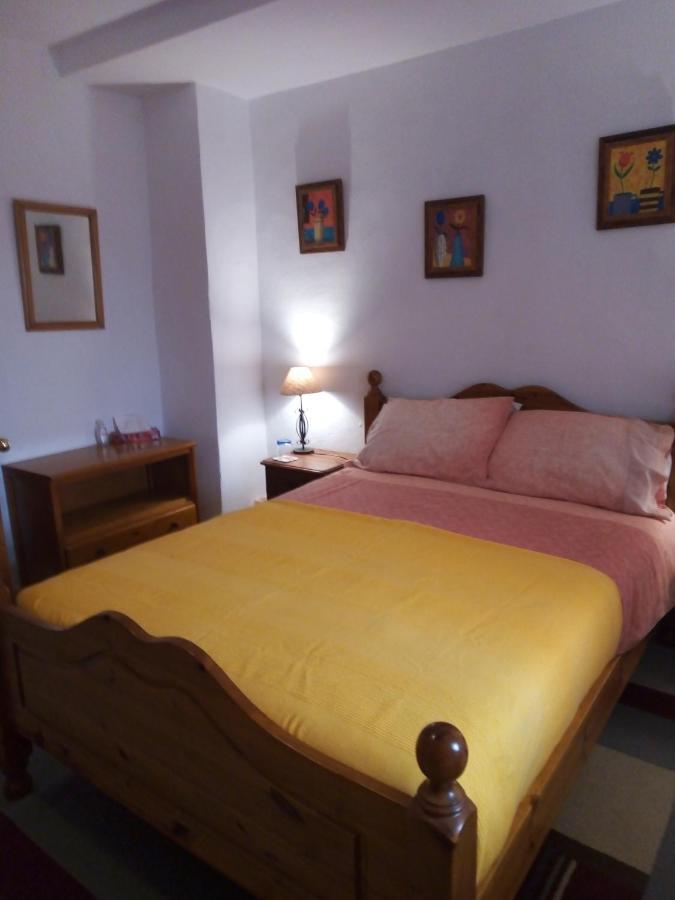 Casa En La Plaza, Hinojares - Ideal For Exploring The Area Exteriör bild