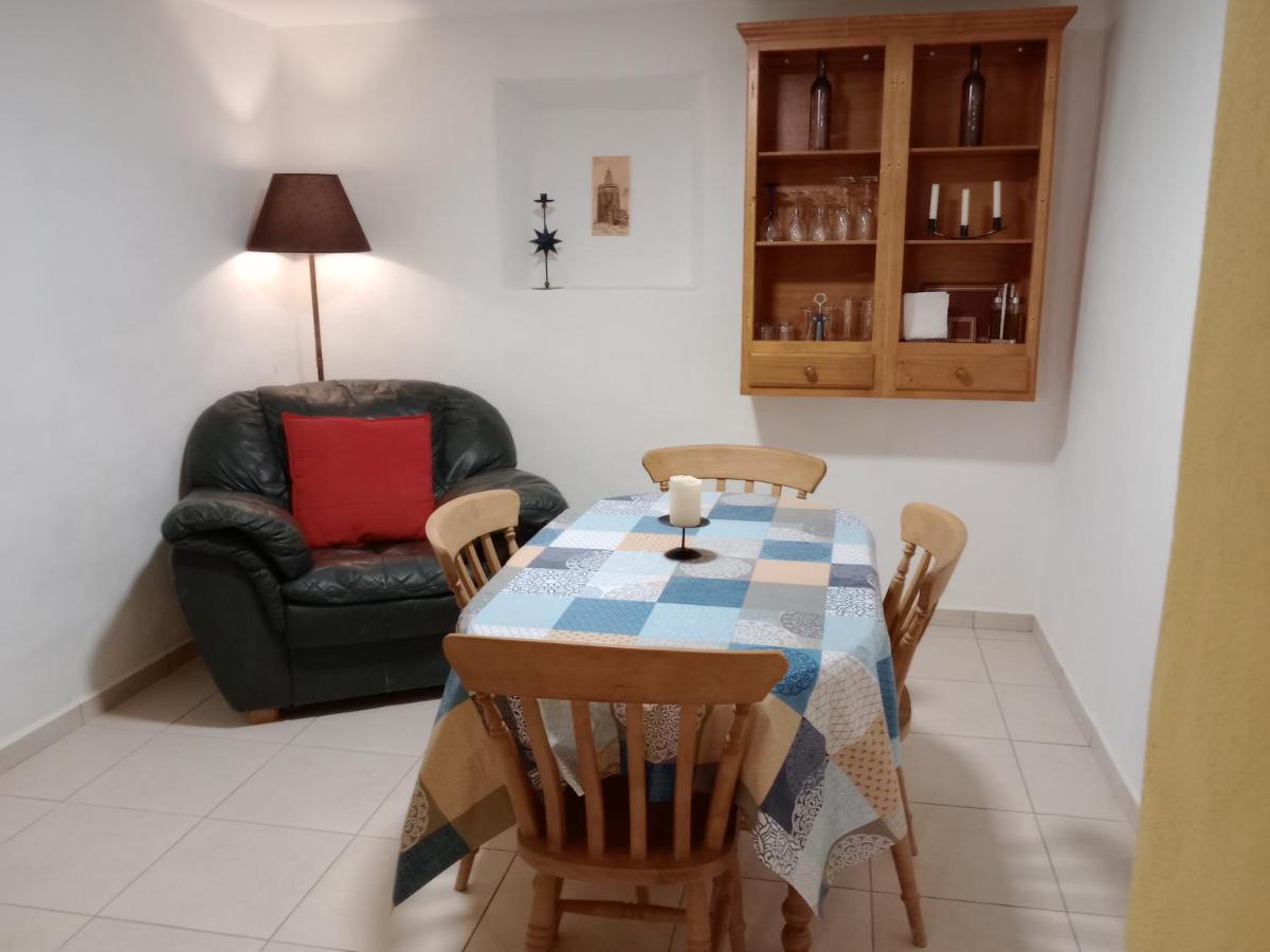 Casa En La Plaza, Hinojares - Ideal For Exploring The Area Exteriör bild